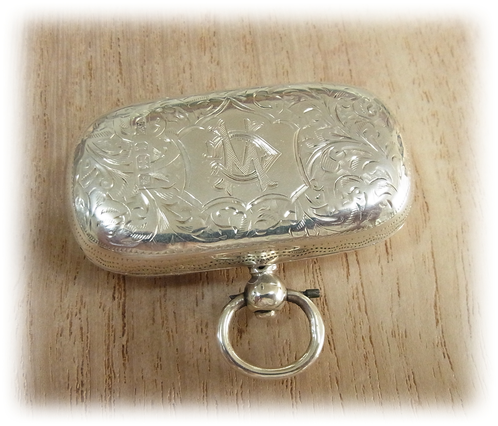 Gold coin Silver holder, made in 1903 at Sheffield